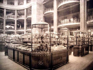 Nouvelles Devantures et Agencempents de Magasins.