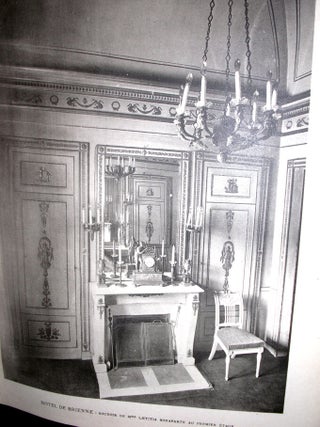 Paris Qui Reste Vieux Hotels Vielles Demeures-La Rive Gauche Et L'ile Saint-Louis; and Paris Qui Reste Vieux Hotels Vielles Demeures Rive Droite.